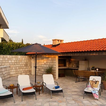 Villa Source With Private Pool Pridvorje المظهر الخارجي الصورة