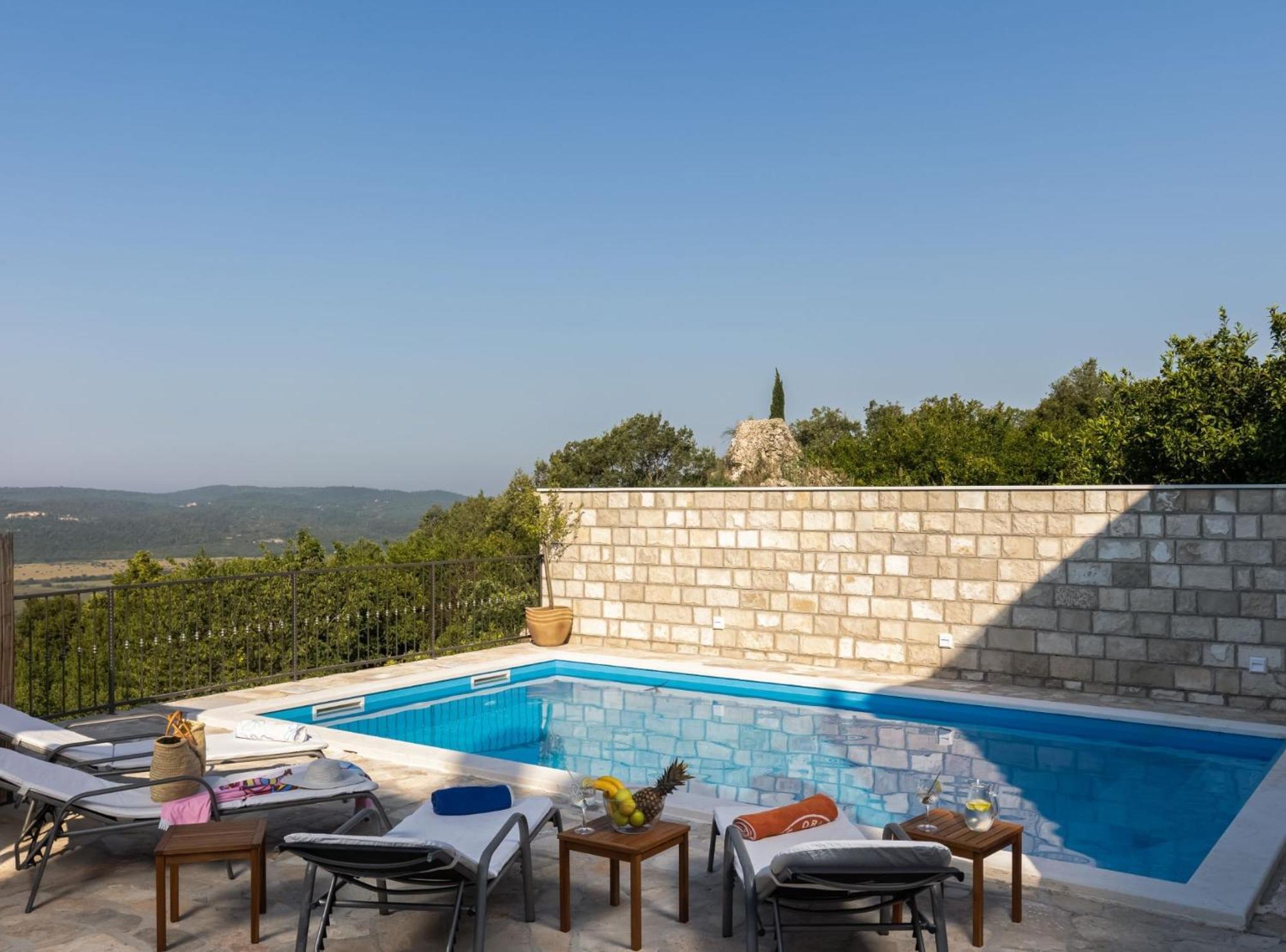 Villa Source With Private Pool Pridvorje المظهر الخارجي الصورة
